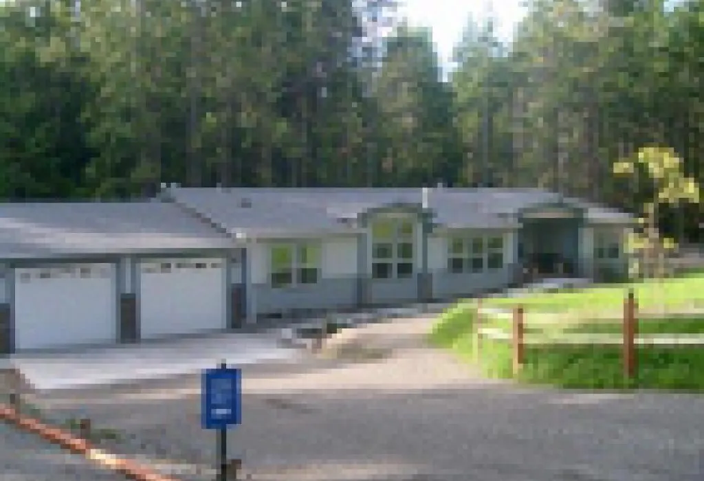 Amber Lights Bed And Breakfast (Adults Only)-1